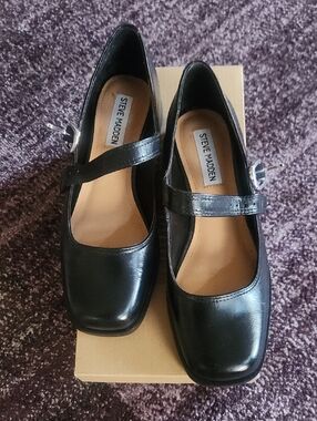 Mary Jane Black Leather Flats with Buckle